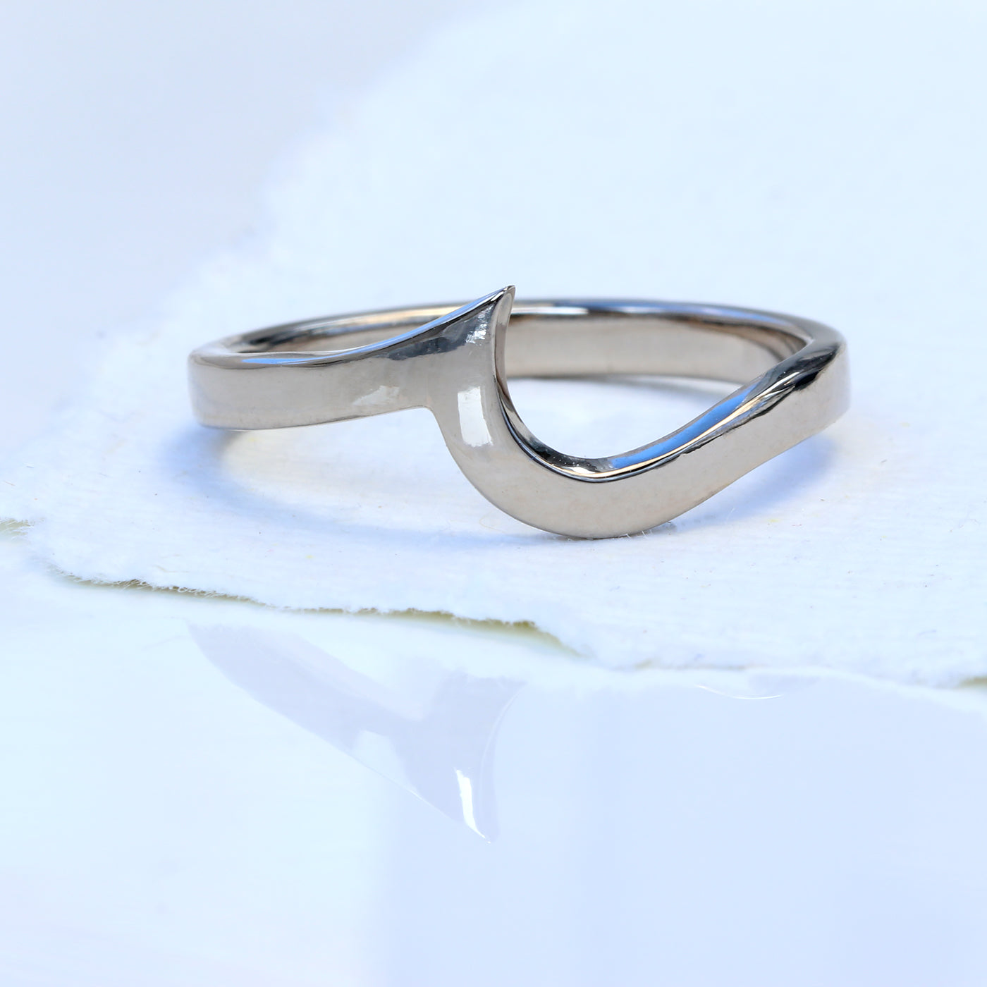 Bespoke Shaped Wedding Band for Swirl Engagement Ring