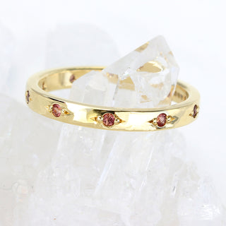 Custom Umba Sapphire Band in 18ct Gold